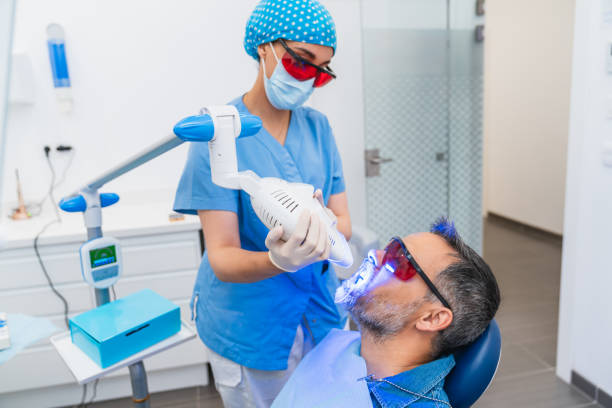 Best Emergency Gum Treatment in Worth, IL